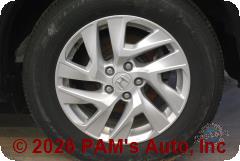Vehicle photo 7