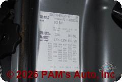 Vehicle photo 12