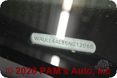 Vehicle photo 13