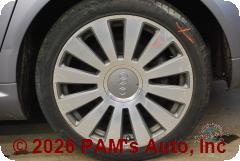 Vehicle photo 7