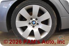 Vehicle photo 7