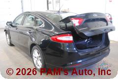 Vehicle photo 5
