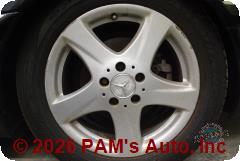 Vehicle photo 7