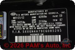 Vehicle photo 13
