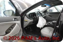 Vehicle photo 8