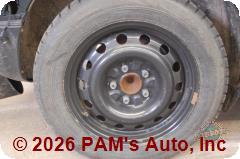 Vehicle photo 7