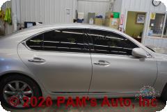 Vehicle photo 3