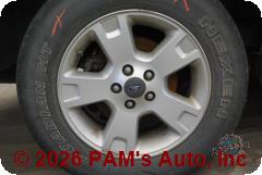 Vehicle photo 7