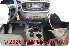 Vehicle photo 12