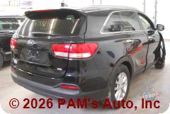 Vehicle photo 4