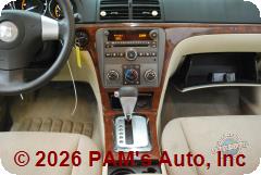 Vehicle photo 12