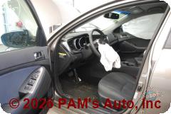 Vehicle photo 8