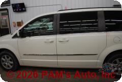 Vehicle photo 6