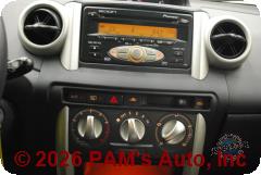 Vehicle photo 11