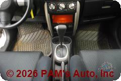 Vehicle photo 12