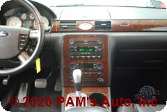 Vehicle photo 12