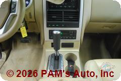 Vehicle photo 12