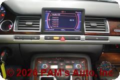 Vehicle photo 11