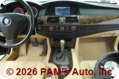 Vehicle photo 12