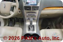 Vehicle photo 12