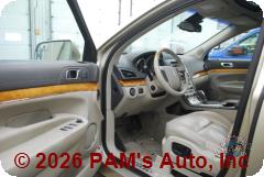 Vehicle photo 8