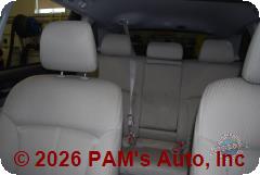 Vehicle photo 9