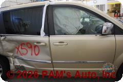 Vehicle photo 3