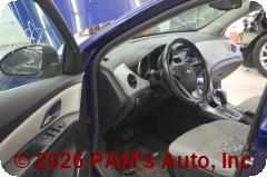 Vehicle photo 8