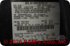 Vehicle photo 14
