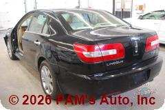 Vehicle photo 5