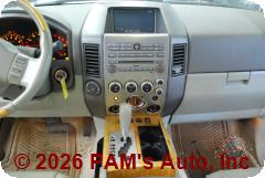 Vehicle photo 12