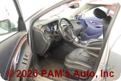 Vehicle photo 8
