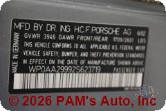 Vehicle photo 13