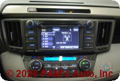 Vehicle photo 11