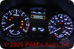 Vehicle photo 10