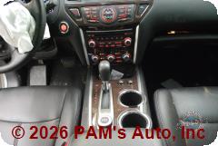 Vehicle photo 12
