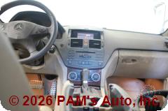 Vehicle photo 12
