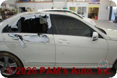 Vehicle photo 3