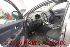 Vehicle photo 8