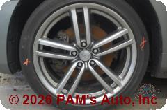 Vehicle photo 7