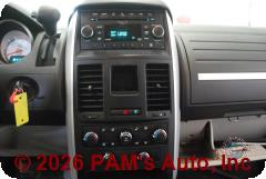 Vehicle photo 11