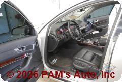 Vehicle photo 8