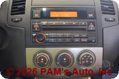 Vehicle photo 11