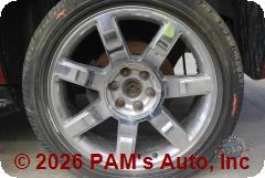Vehicle photo 7