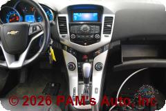 Vehicle photo 12