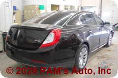 Vehicle photo 4