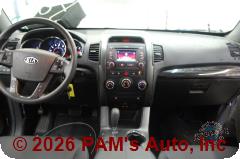 Vehicle photo 12