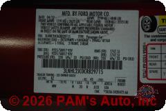 Vehicle photo 14