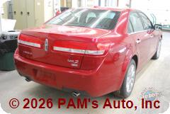 Vehicle photo 4