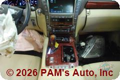 Vehicle photo 13